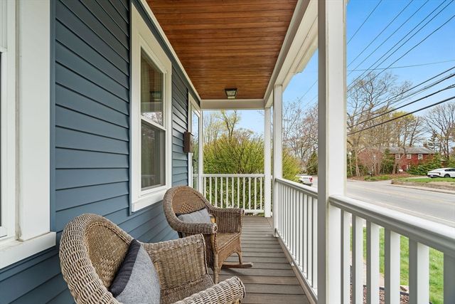 475 Pleasant St, Stoughton, MA 02072