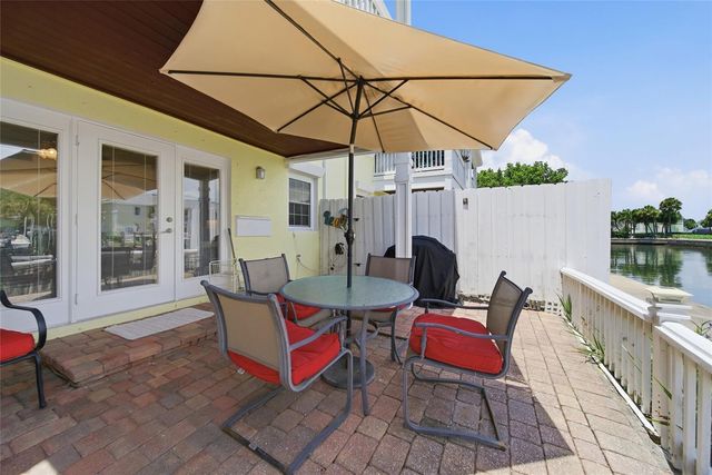 5092 BEACH DRIVE SE A, St Petersburg, FL 33705