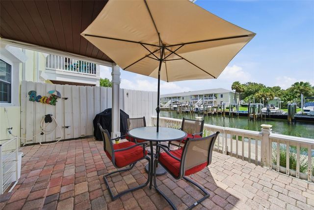 5092 BEACH DRIVE SE A, St Petersburg, FL 33705