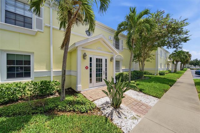 5092 BEACH DRIVE SE A, St Petersburg, FL 33705