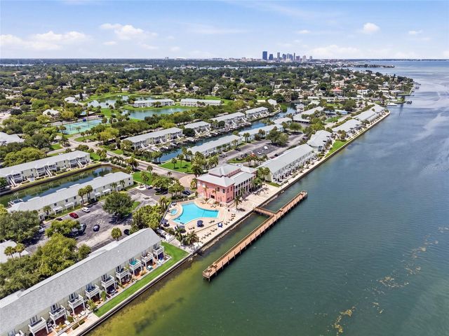 5092 BEACH DRIVE SE A, St Petersburg, FL 33705