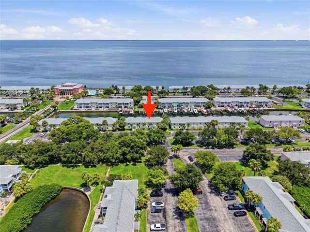 5092 BEACH DRIVE SE A, St Petersburg, FL 33705