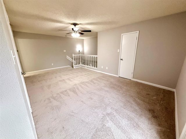 1515 Sandy Springs Road 1102, Houston, TX 77042