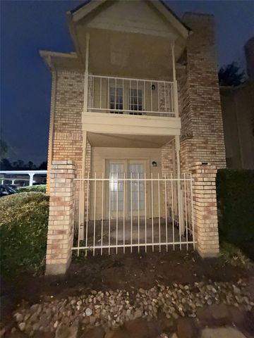 1515 Sandy Springs Road 1102, Houston, TX 77042
