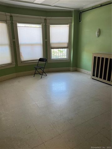 205 Retreat Avenue, Hartford, CT 06106