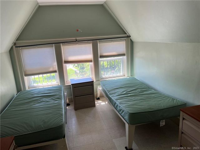 205 Retreat Avenue, Hartford, CT 06106