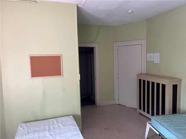 205 Retreat Avenue, Hartford, CT 06106