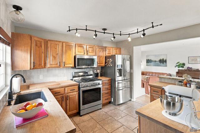 4606 STATON PL, Rapid City, SD 57702
