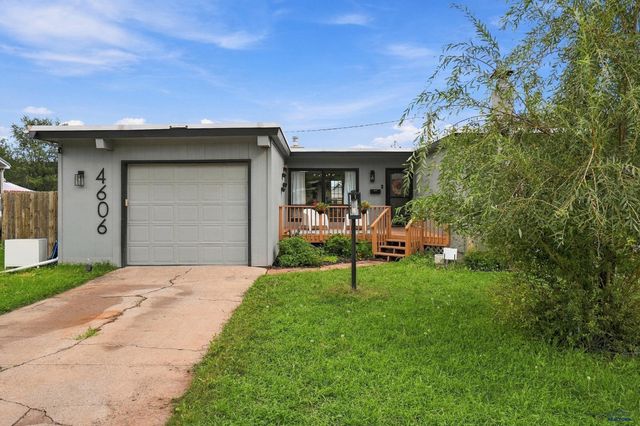 4606 STATON PL, Rapid City, SD 57702