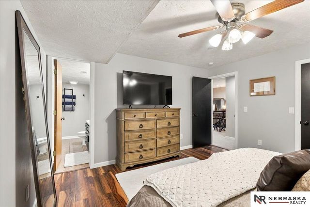 5340 NW 6th Street, Lincoln, NE 68521