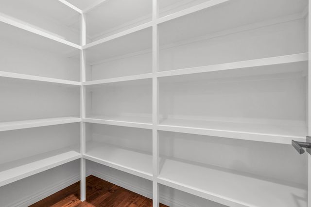 1413 E Downing Street, Springfield, MO 65804