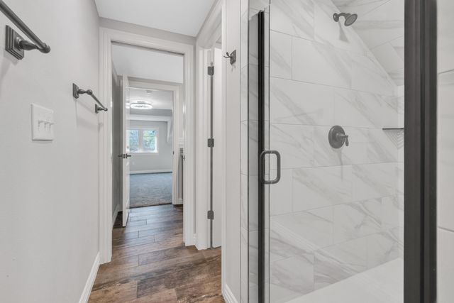 1413 E Downing Street, Springfield, MO 65804