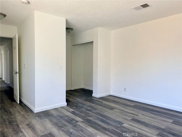 1223 W 69th, Los Angeles, CA 90044