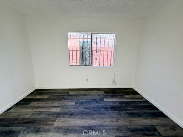 1223 W 69th, Los Angeles, CA 90044