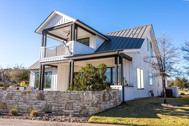 19517 Flying J BLVD 6, Spicewood, TX 78669