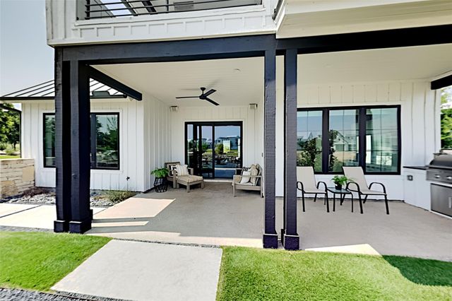 19517 Flying J BLVD 6, Spicewood, TX 78669