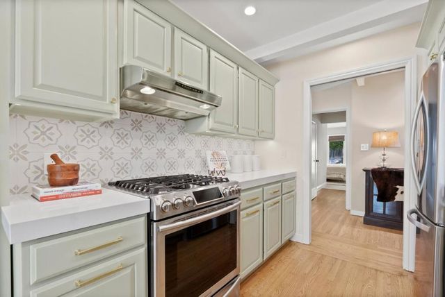 1632 Notre Dame Avenue, Belmont, CA 94002