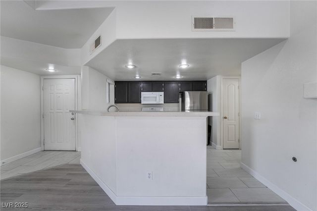 7400 West Flamingo Road 2013, Las Vegas, NV 89147