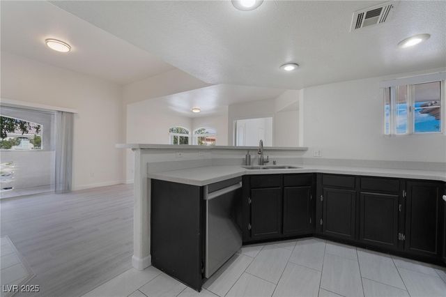 7400 West Flamingo Road 2013, Las Vegas, NV 89147