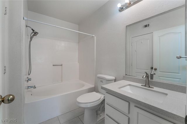 7400 West Flamingo Road 2013, Las Vegas, NV 89147