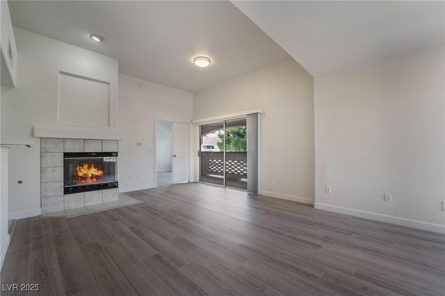 7400 West Flamingo Road 2013, Las Vegas, NV 89147