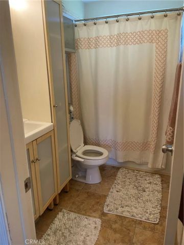 927 W 6th Street, San Pedro, CA 90731