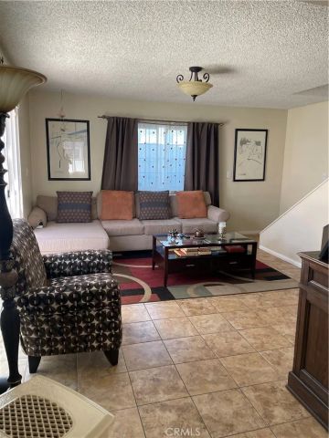 927 W 6th Street, San Pedro, CA 90731