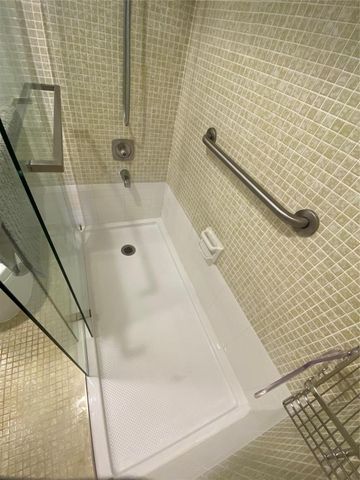 1023 Cambridge B 1023, Deerfield Beach, FL 33442