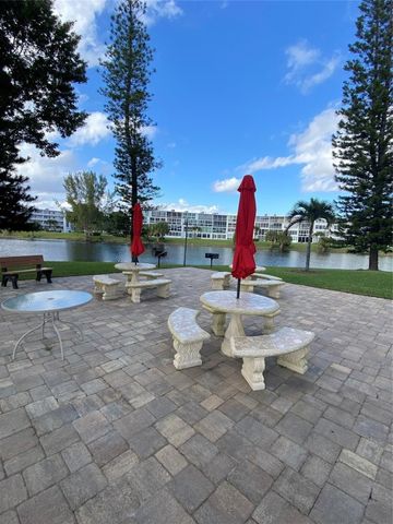 1023 Cambridge B 1023, Deerfield Beach, FL 33442