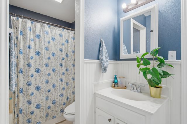 217 N Laramie Circle, Pilot Point, TX 76258
