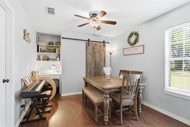 217 N Laramie Circle, Pilot Point, TX 76258