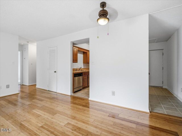 618 Pine Ridge Place, Raleigh, NC 27609