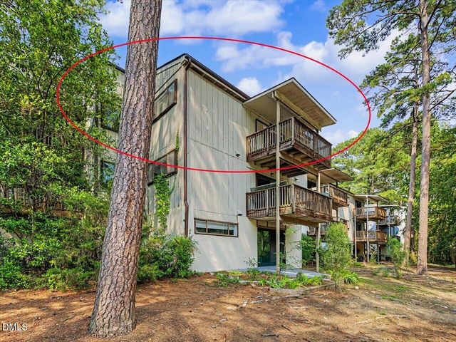 618 Pine Ridge Place, Raleigh, NC 27609