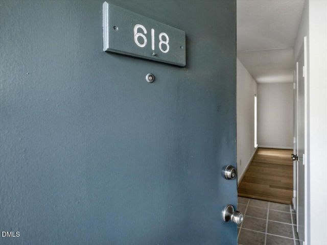 618 Pine Ridge Place, Raleigh, NC 27609