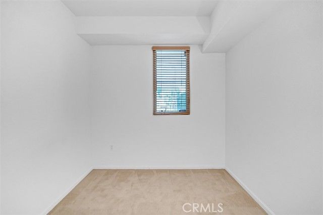 201 E Angeleno Avenue 326, Burbank, CA 91502