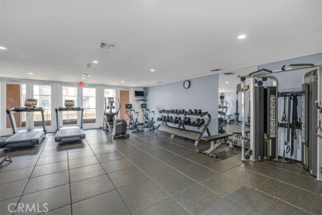 201 E Angeleno Avenue 326, Burbank, CA 91502