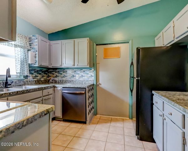 8675 PURSLANE Place, Jacksonville, FL 32217