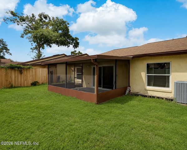 8675 PURSLANE Place, Jacksonville, FL 32217