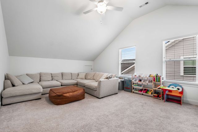 5520 Shelton Blvd, Murfreesboro, TN 37129