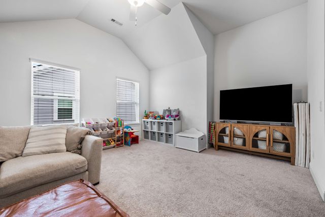 5520 Shelton Blvd, Murfreesboro, TN 37129
