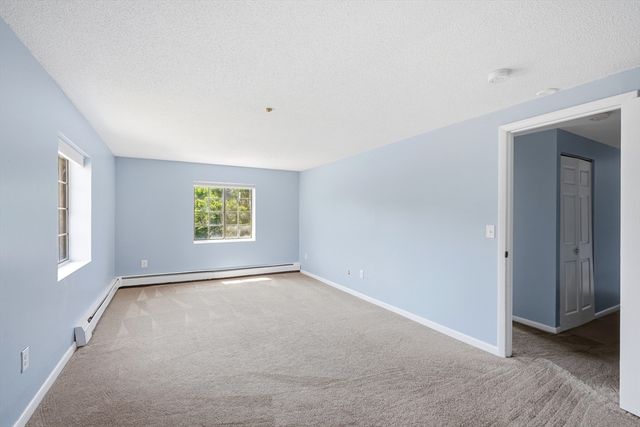 135 Grove St 131, Rockland, MA 02370