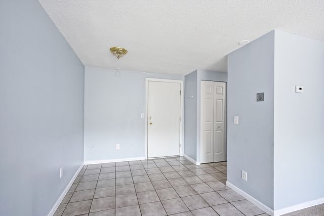 135 Grove St 131, Rockland, MA 02370