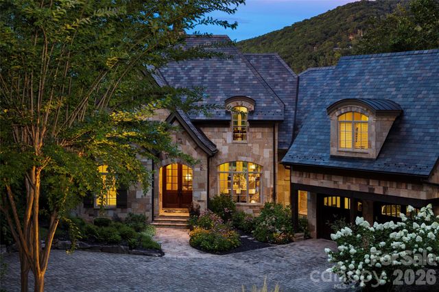 1829 Bella Vista Court, Arden, NC 28704