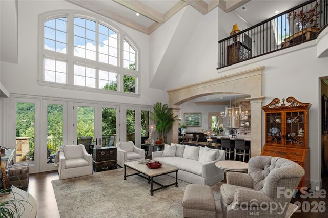 1829 Bella Vista Court, Arden, NC 28704