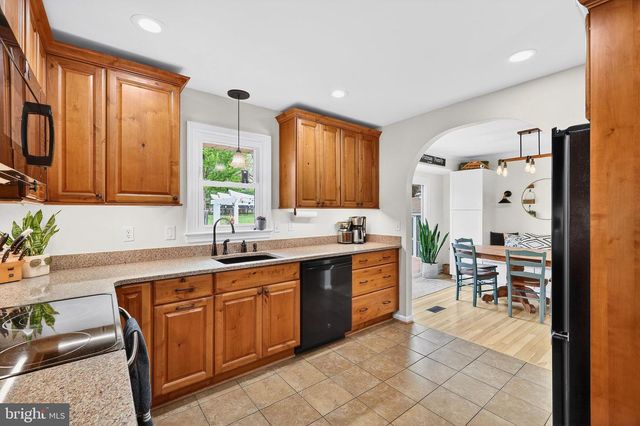 15009 PEACHSTONE DR, Silver Spring, MD 20905