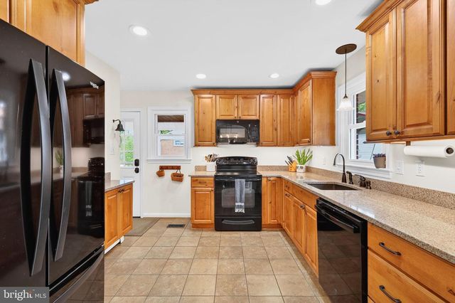 15009 PEACHSTONE DR, Silver Spring, MD 20905