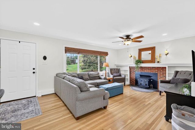 15009 PEACHSTONE DR, Silver Spring, MD 20905