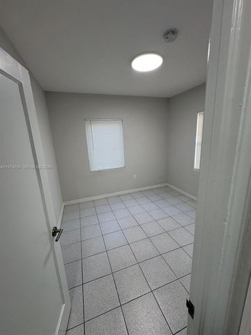 510 Santander Ave 1, Coral Gables, FL 33134