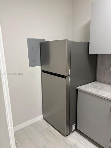 510 Santander Ave 1, Coral Gables, FL 33134