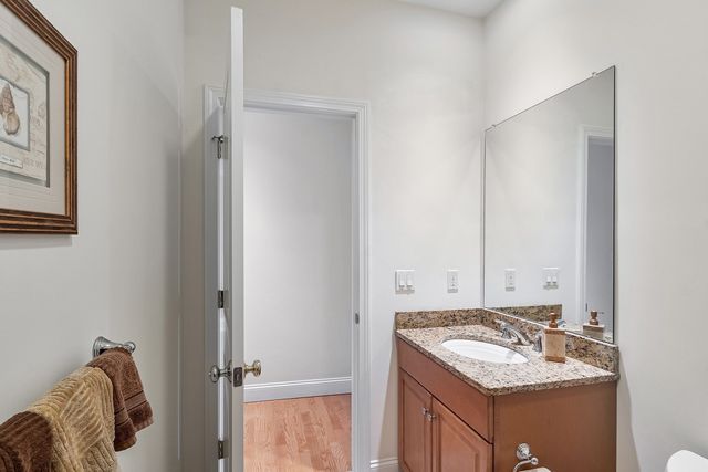 50 Seven Springs Lane A, Burlington, MA 01803